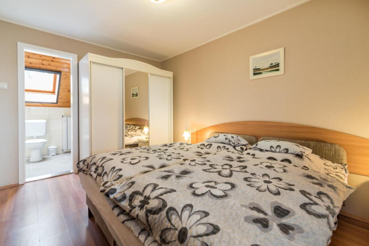Nemes Apartmanhaz Хевіз Екстер'єр фото