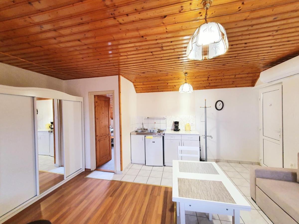 Nemes Apartmanhaz Хевіз Екстер'єр фото