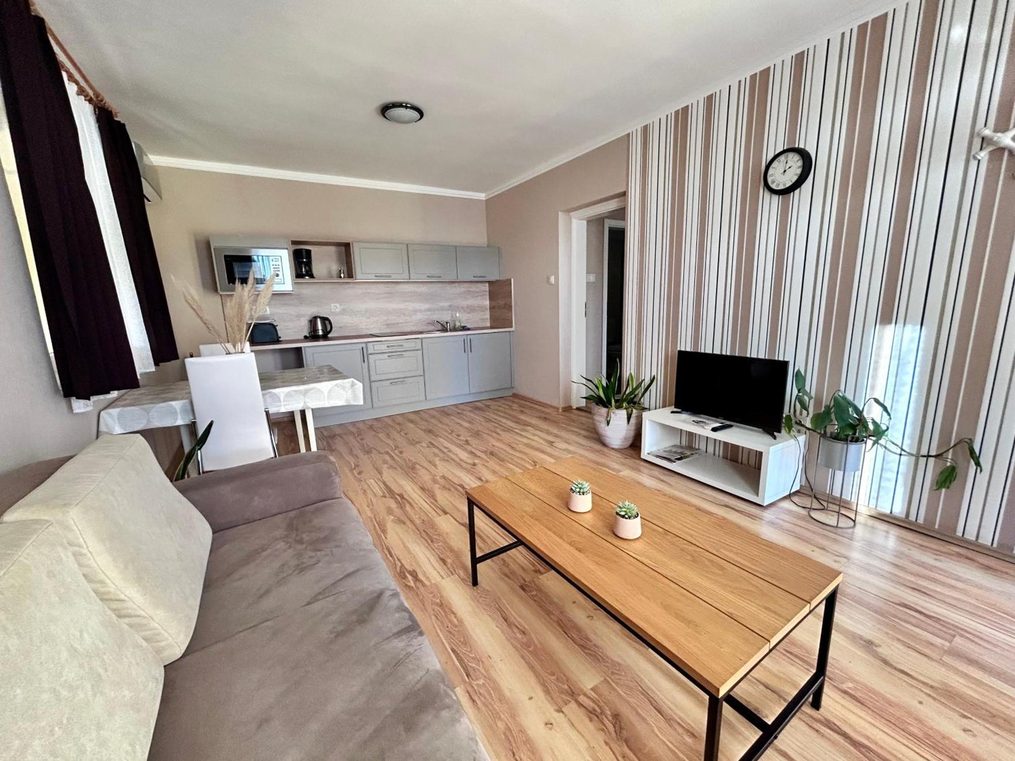 Nemes Apartmanhaz Хевіз Екстер'єр фото